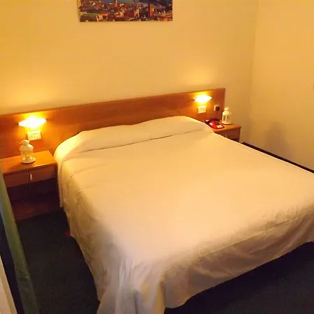 Hotel Roncobilaccio 3*
